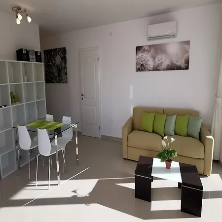 Apartment In Banjole Near The Beach, Cleaning Included * Banjole