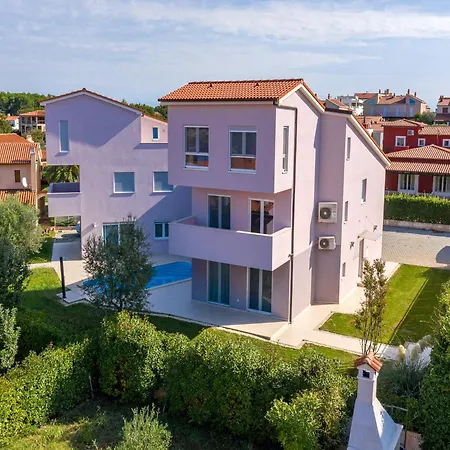 Apartment In Banjole Near The Beach, Cleaning Included Apartman Banjole